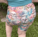 Blooming Skulls Shorts With Pockets