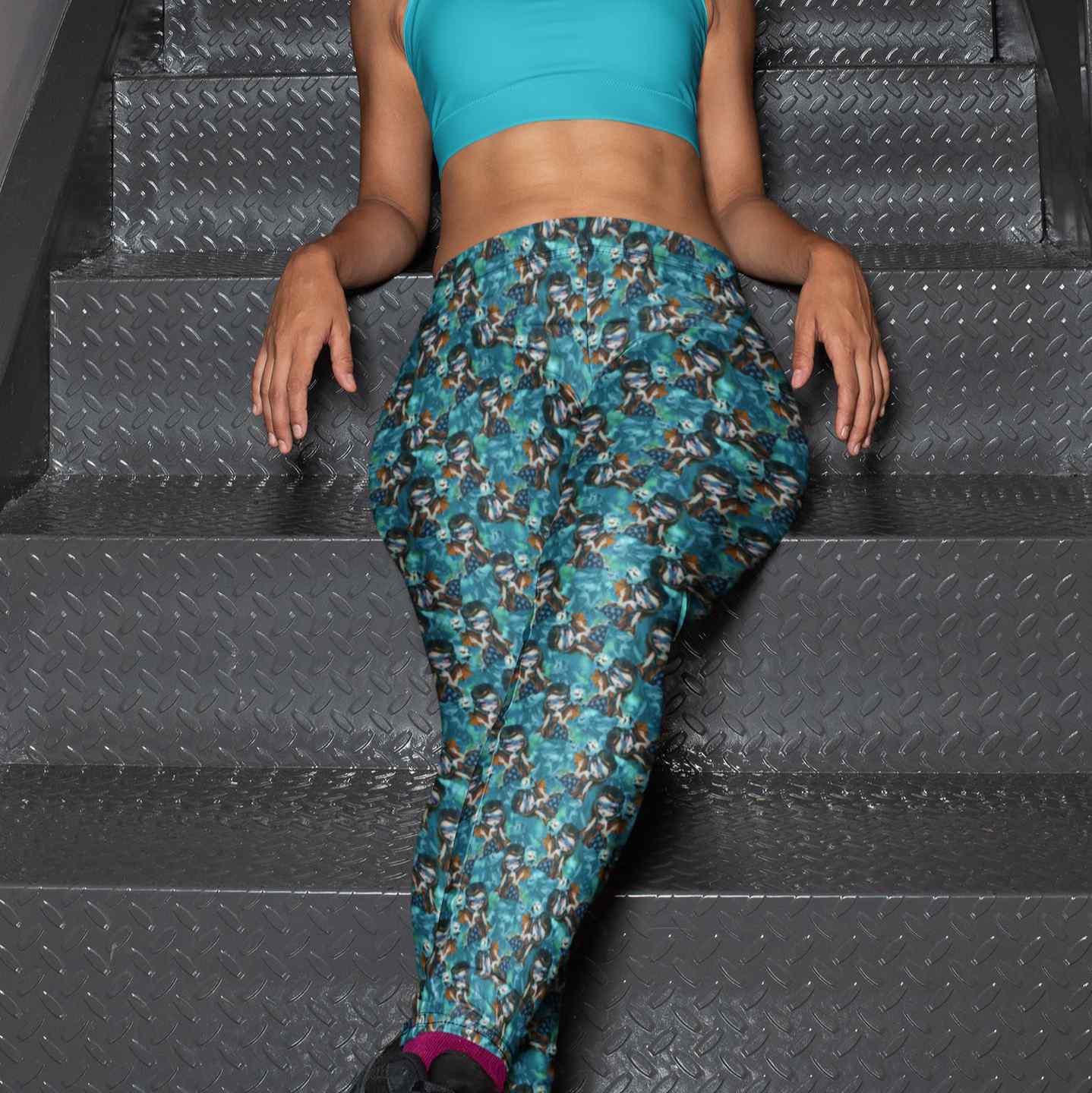 close-up-pipistrello-bat-fairy-strangelings-young-woman-on-a-stairway-wearing-a-sports-bra-and-leggings