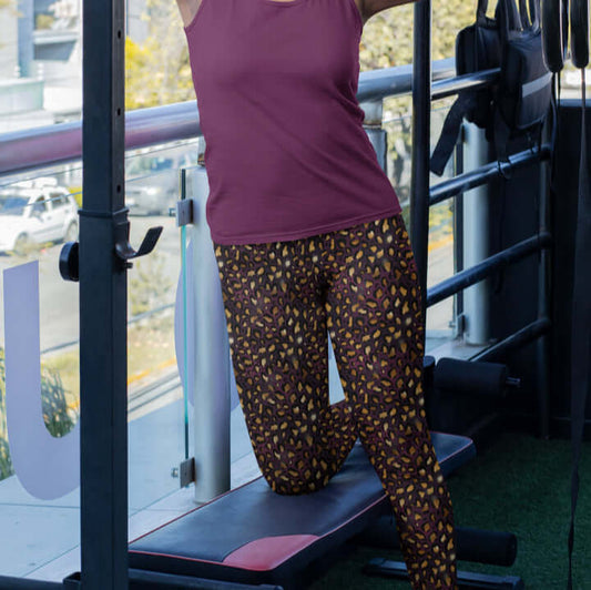 Jungle Queen Merlot Leopard Print Capri Leggings With Pockets