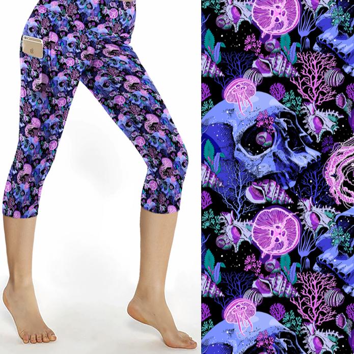 The Dead Sea Skull Capri Skull Print Leggings